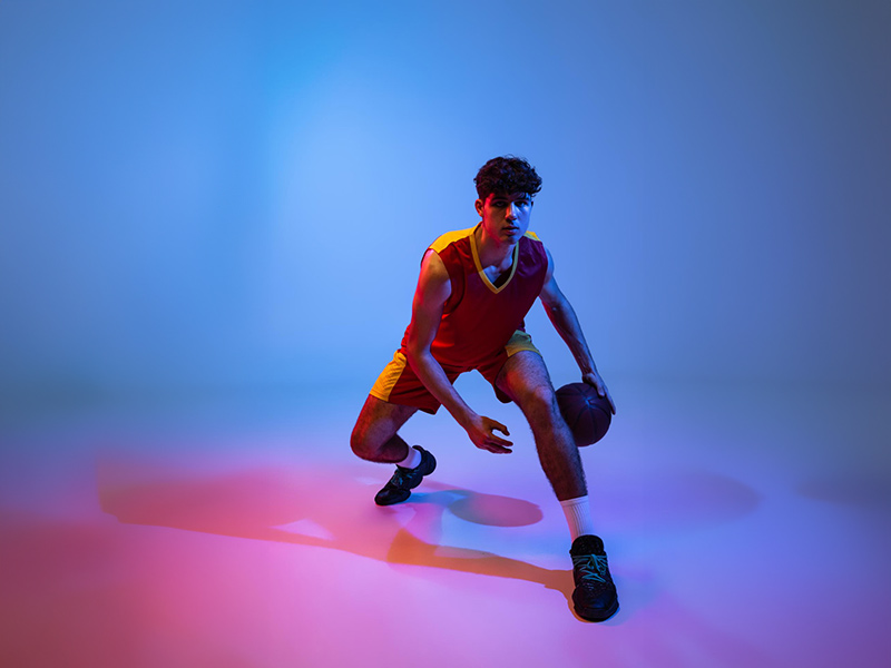 学习掘金模式猛龙更衣室幕后花絮：珀尔特尔获得胜利金链