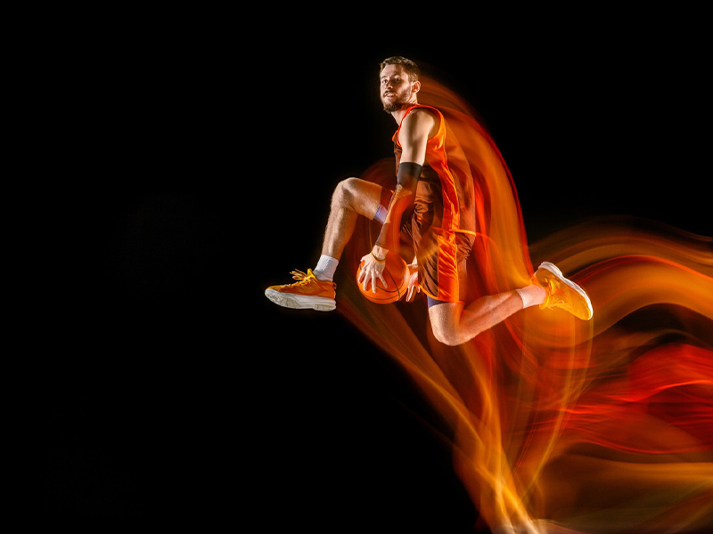 肯豆在的地方就是T台！这样貌身材走到哪都是焦点